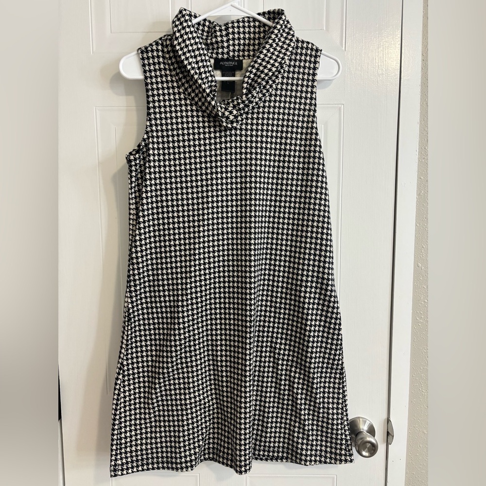 Alyn Paige Monochrome Houndstooth Mini Dress
